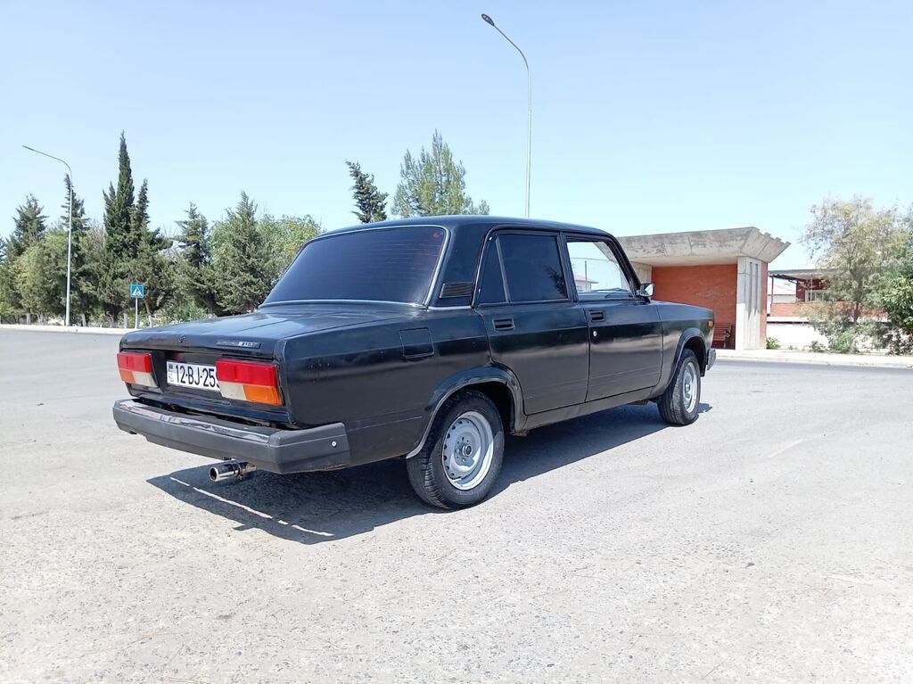 VAZ (LADA) 2107: 1.5 l | 2010 il Sedan — Avtomobillər, Salyan (8)