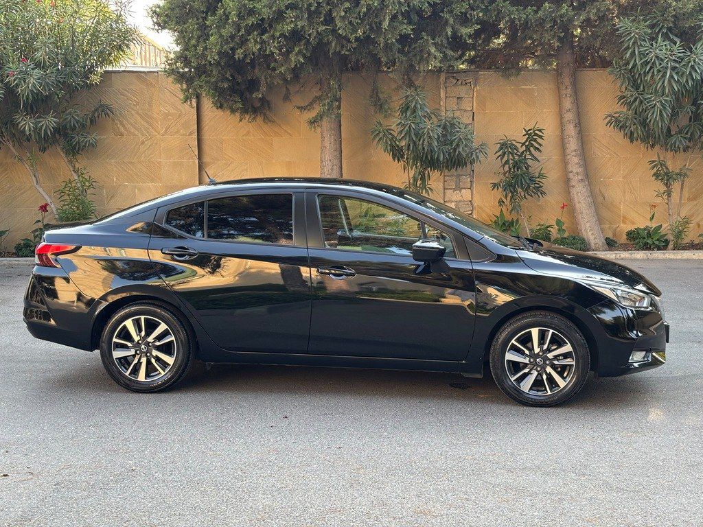 Nissan Sunny, 1.6 L, 2022 il, 72 000 km — Avtomobillər, Bakı (6)