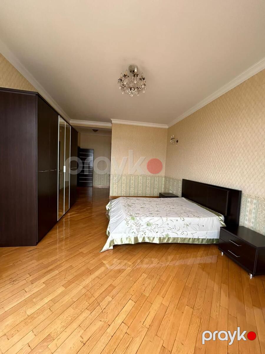 İcarəyə verilir 4 otaqlı yeni tikili 200 m² — Mənzil, Bakı (9)