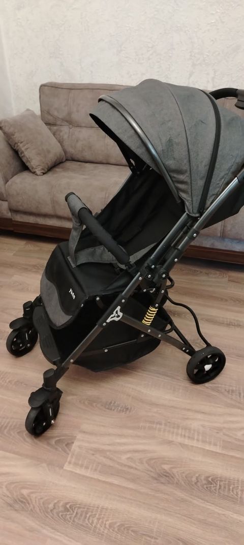 Kalyaska 80 azn tecili satilir hec bir prablemi yoxdu on terefdede — MiMi — Strollers