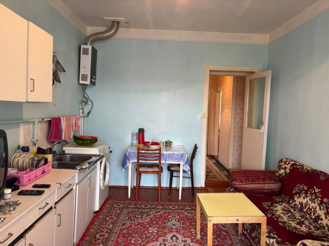Satılır 5 otaqlı köhnə tikili 120 m² — Mənzil, Oğuz (10)