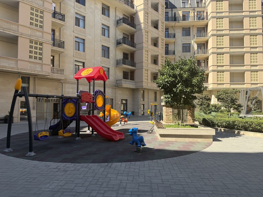 Satılır 3 otaqlı yeni tikili 176 m² — Mənzil, Bakı (6)