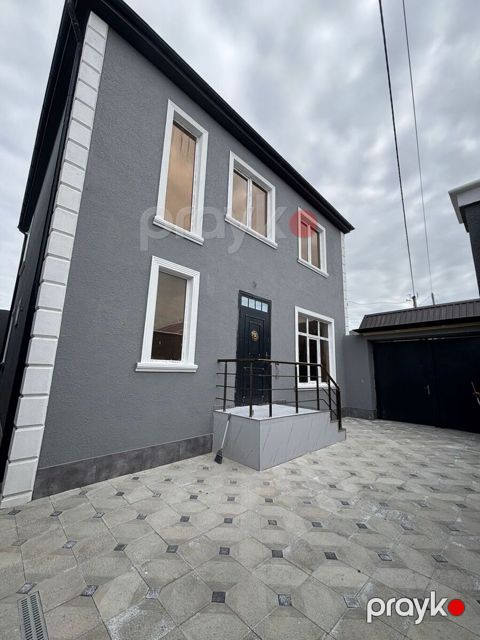 Satılır 4 otaqlı həyət evi/bağ evi 140 m²