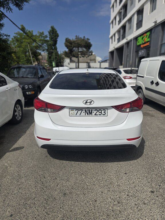 Hyundai Elantra, 1.8 L, 2015 il, 272 784 km — Avtomobillər, Bakı (2)