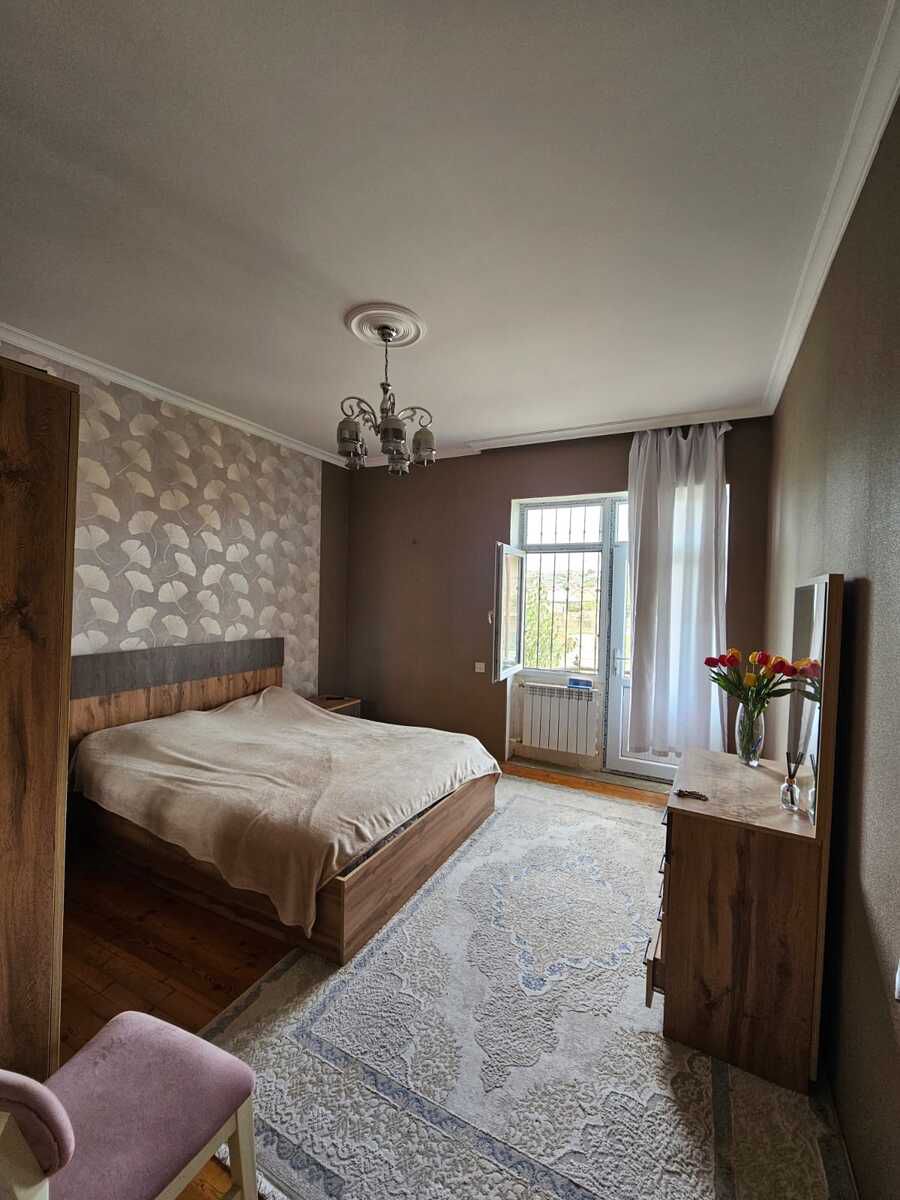 Satılır 4 otaqlı həyət evi/bağ evi 150 m² — Ev, villa, Bakı (2)