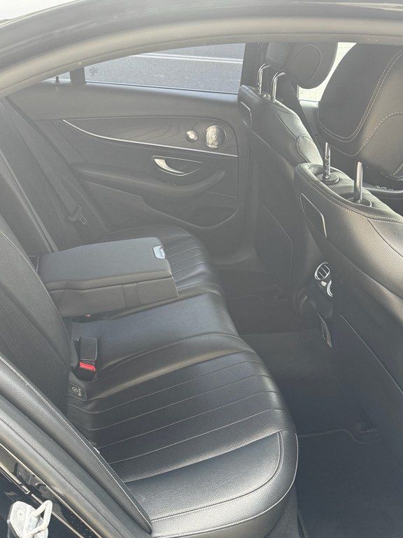 Mercedes E 250, 2.0 L, 2018 il, 150 000 km — Avtomobillər, Bakı (5)