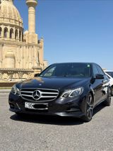 Mercedes-Benz E 220: 2.2 l | 2015 il Sedan — Авто