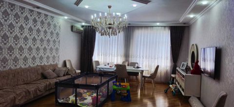 Satılır 3 otaqlı yeni tikili 130 m² — Bakı