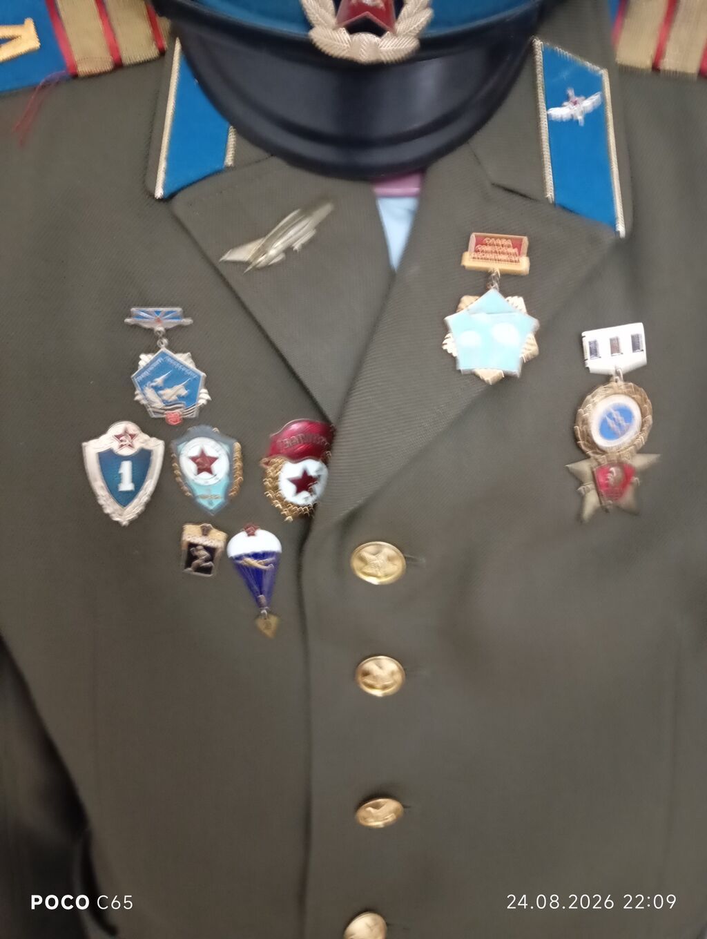 Sovet əsgər forması medallar ile bir yerde — Şəxsi əşyalar, Sumqayıt (2)