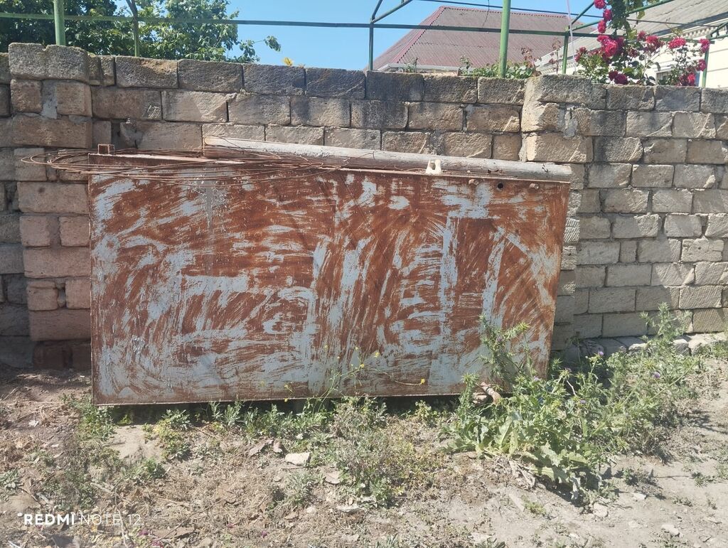 Bak, Metal, 3000 l l, İşlənmiş, Ünvandan götürmə — Digər, Digah (2)