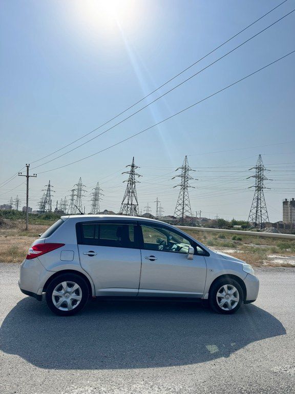 Nissan Tiida, 1.5 L, 2011 il, 100 000 km — Avtomobillər, Bakı (7)