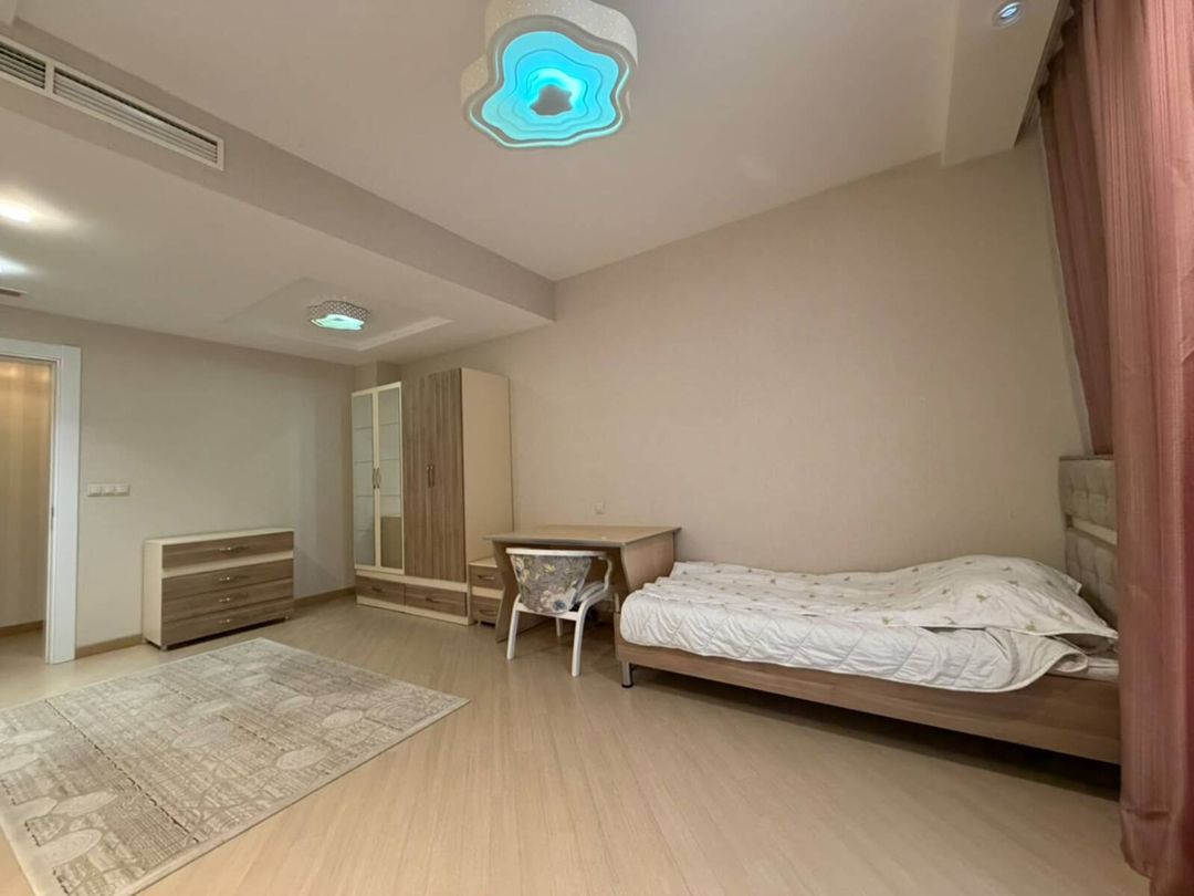 İcarəyə verilir 3 otaqlı yeni tikili 136 m² — Mənzil, Bakı (6)