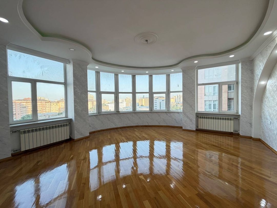 Satılır 3 otaqlı yeni tikili 160 m² — Mənzil, Bakı (2)