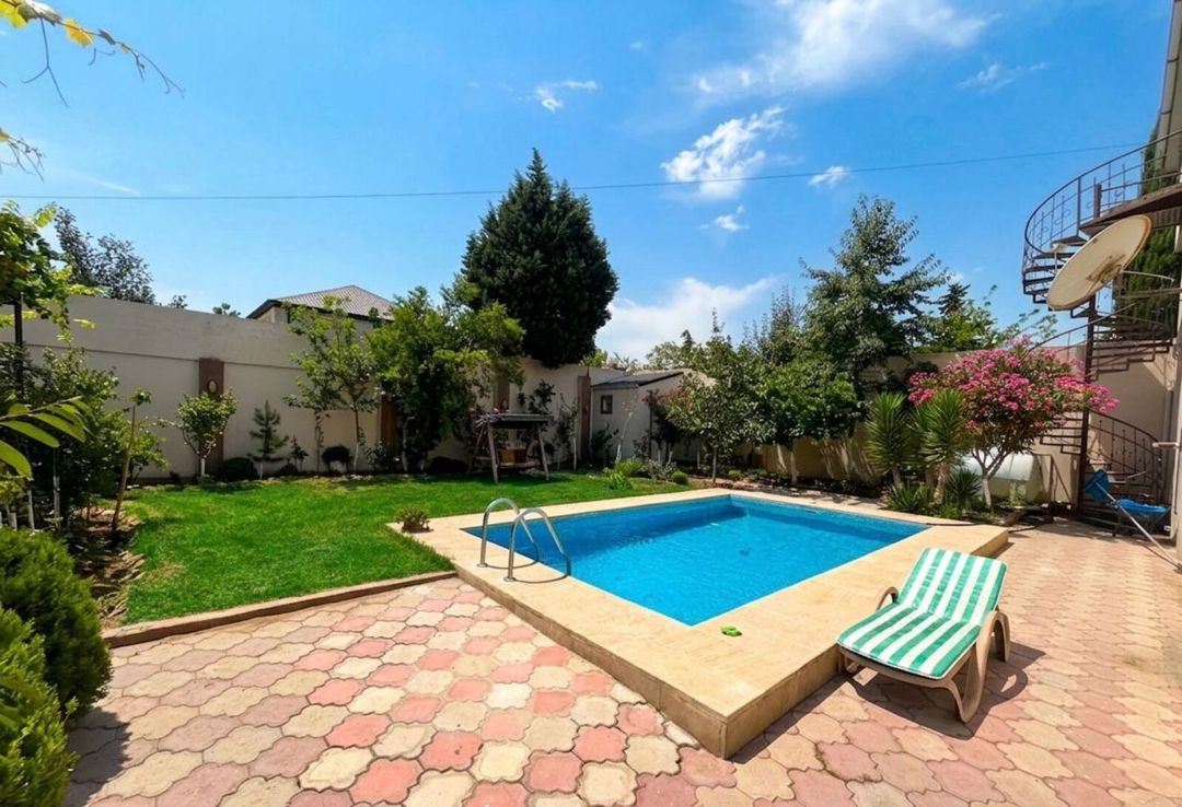 Satılır 4 otaqlı həyət evi/bağ evi 285 m² — Ev, villa, Bakı (2)