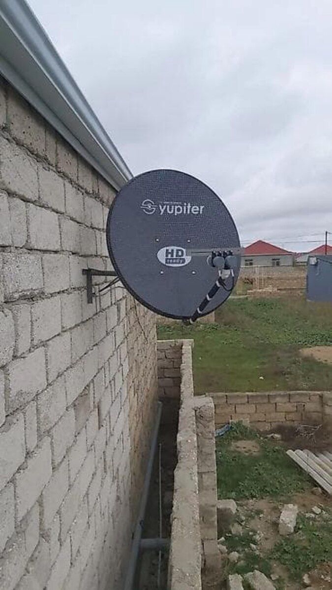 Çanaq anteni — Elektronika, Bakı