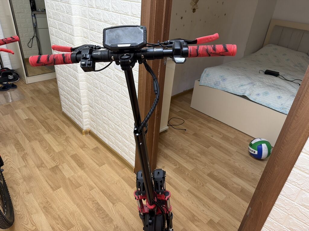 Elektrik skuter – güclü off-road model, oturacaqlı — Skuterlər, rol konki, Bakı