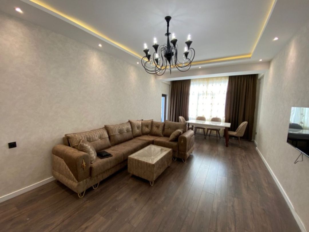 İcarəyə verilir 3 otaqlı yeni tikili 160 m² — Mənzil, Bakı (2)