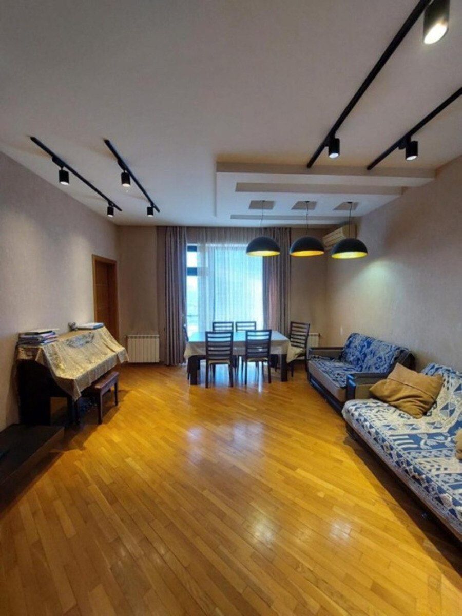 Satılır 3 otaqlı yeni tikili 125 m² — Mənzil, Bakı
