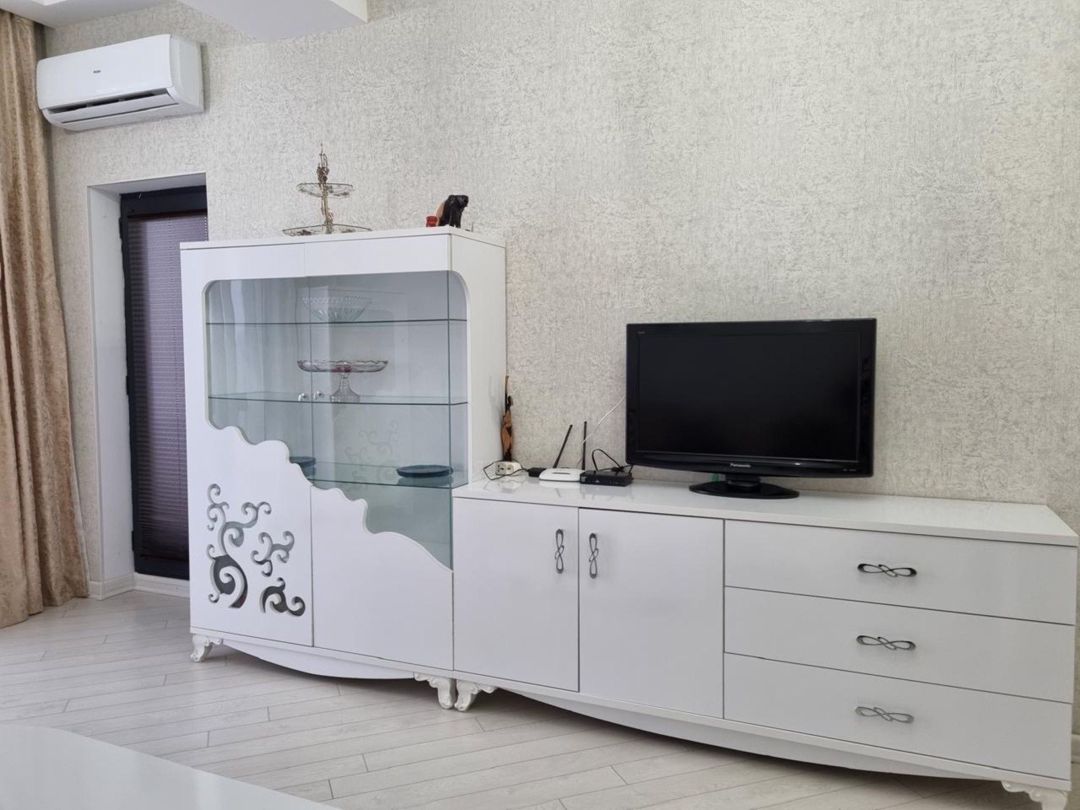 İcarəyə verilir 2 otaqlı yeni tikili 60 m² — Mənzil, Bakı (7)
