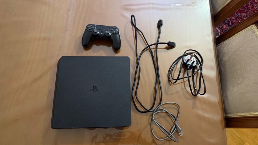 PlayStation 4 Slim — Elektronika, Bakı