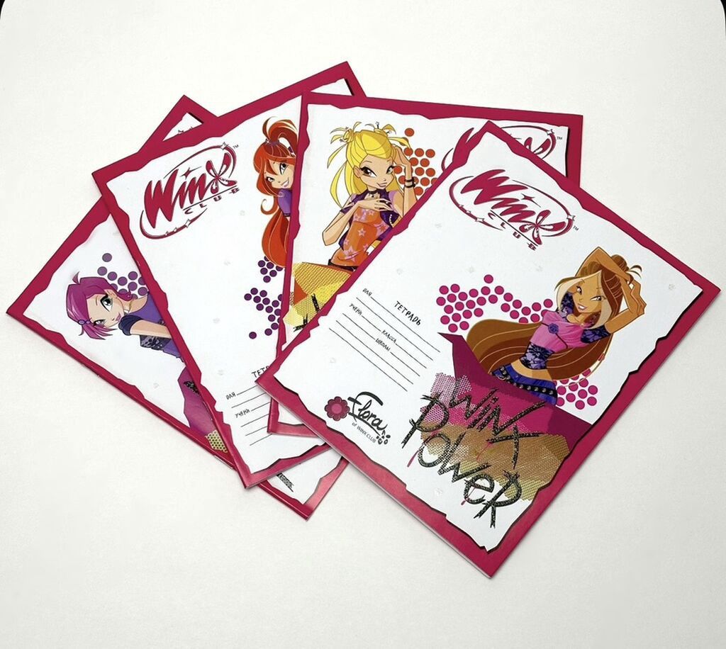 Winx Club temalı məktəb dəftərləri dəsti - Dizayn: Winx Club