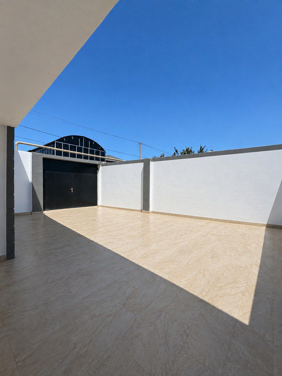Satılır 6 otaqlı həyət evi/bağ evi 220 m² — Ev, villa, Bakı (3)