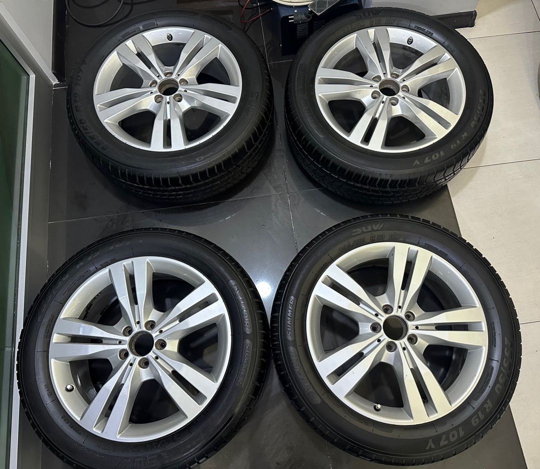 Mercedes disk təkəri 255/50 R19 — Ehtiyat hissələri və aksesuarlar, Bakı
