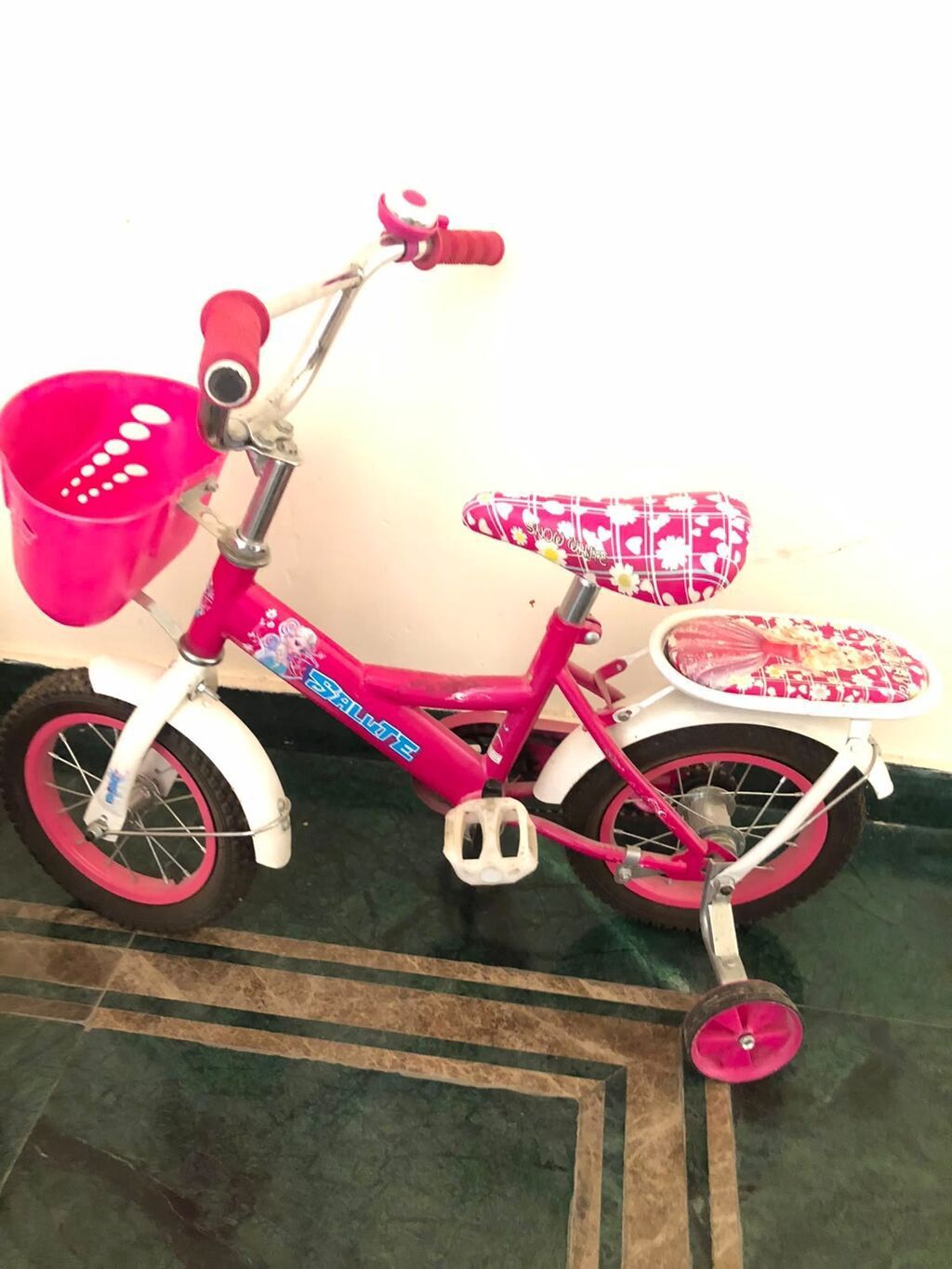 Velosiped 40 azn tecili satilir hec birnprablemi yoxdu yaxsi — Mallar, Bakı