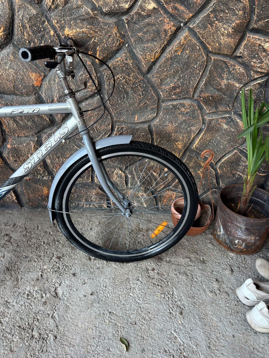 İşlənmiş Şəhər velosipedi Stels, 26", sürətlərin sayı: 1, Ünvandan götürmə — Velosipedlər, Saray (6)