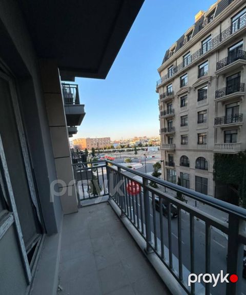 Satılır 5 otaqlı yeni tikili 202 m²
