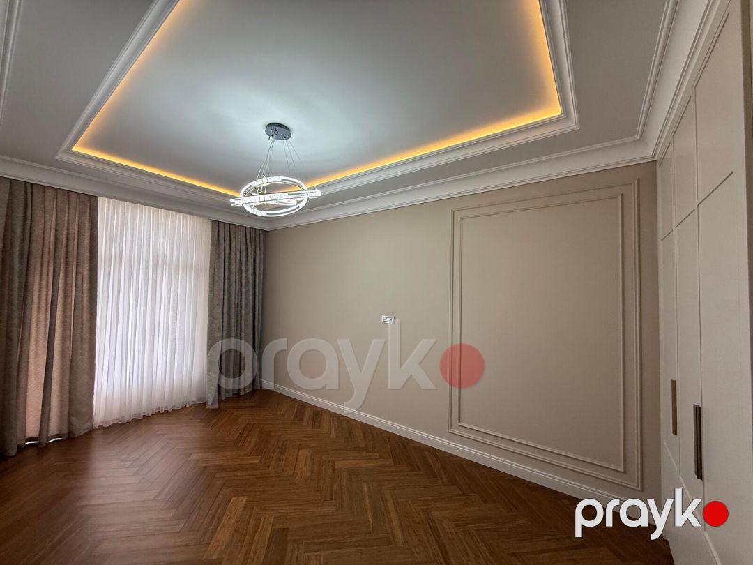 Satılır 4 otaqlı yeni tikili 240 m² — Mənzil, Bakı (10)