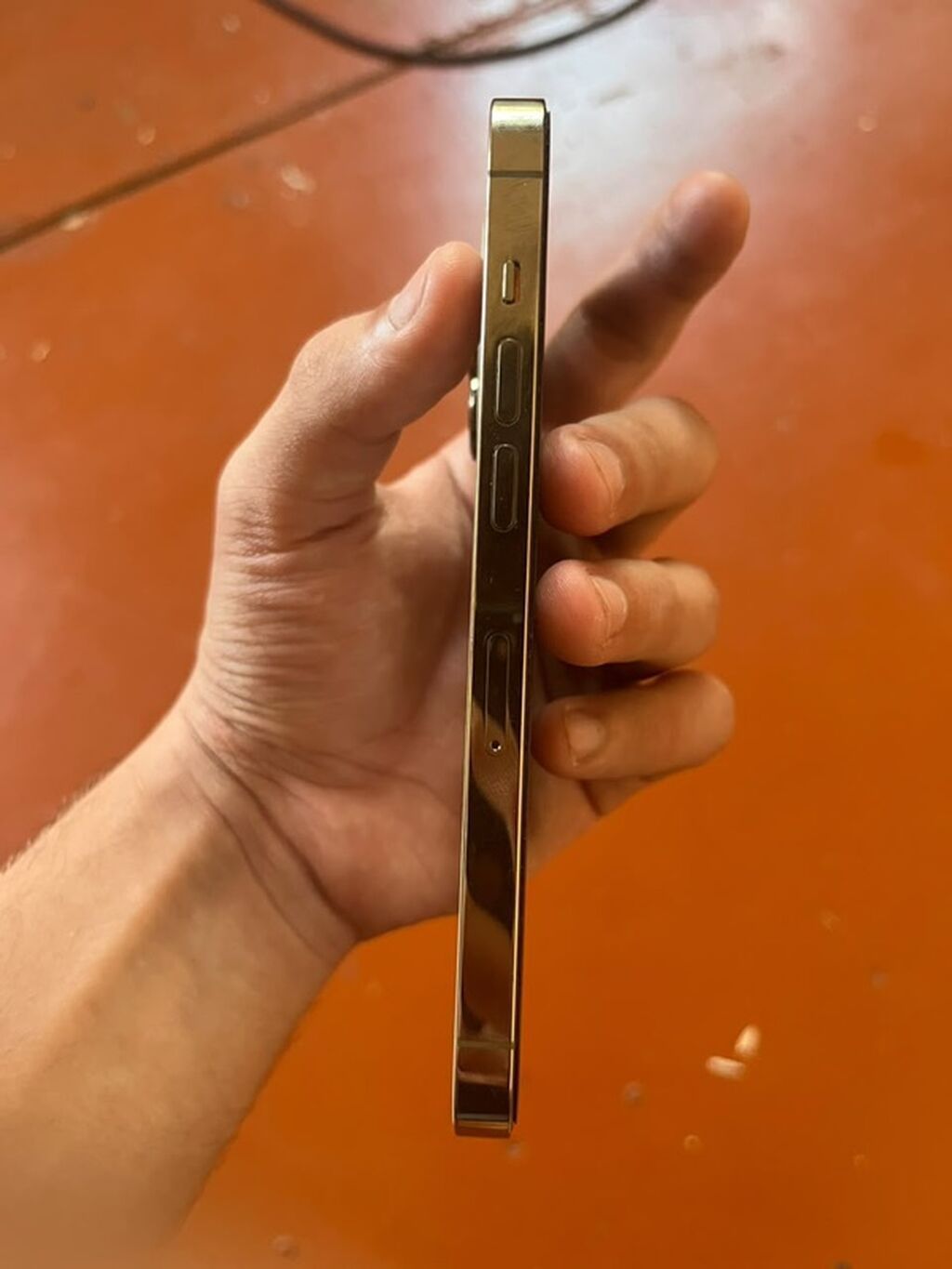 IPhone 14 Pro, Qızılı, Face ID — Apple iPhone, Bakı (5)