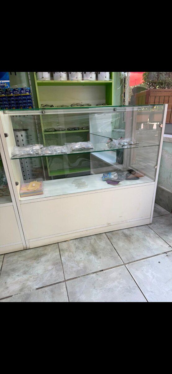 Optika vitrinləri — Biznes və avadanlıq, Bakı (3)