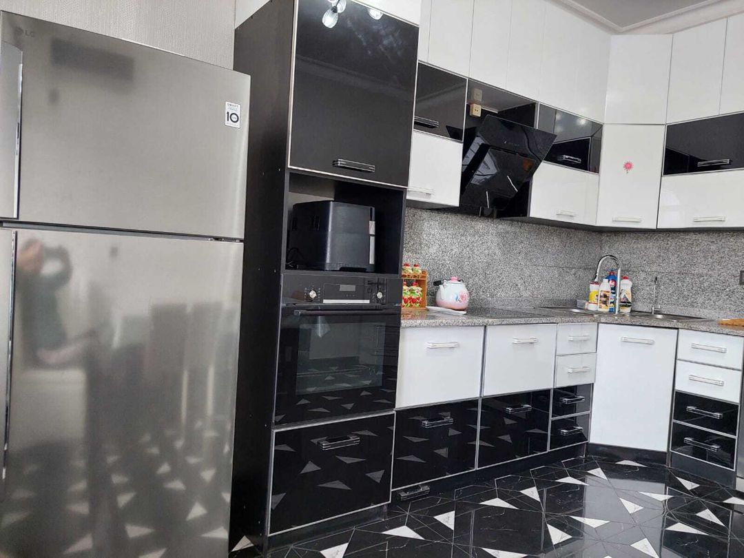 İcarəyə verilir 3 otaqlı yeni tikili 130 m² — Mənzil, Bakı (8)