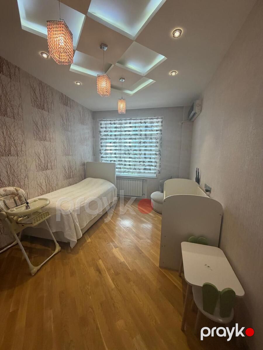 Satılır 4 otaqlı yeni tikili 240 m² — Mənzil, Bakı (6)