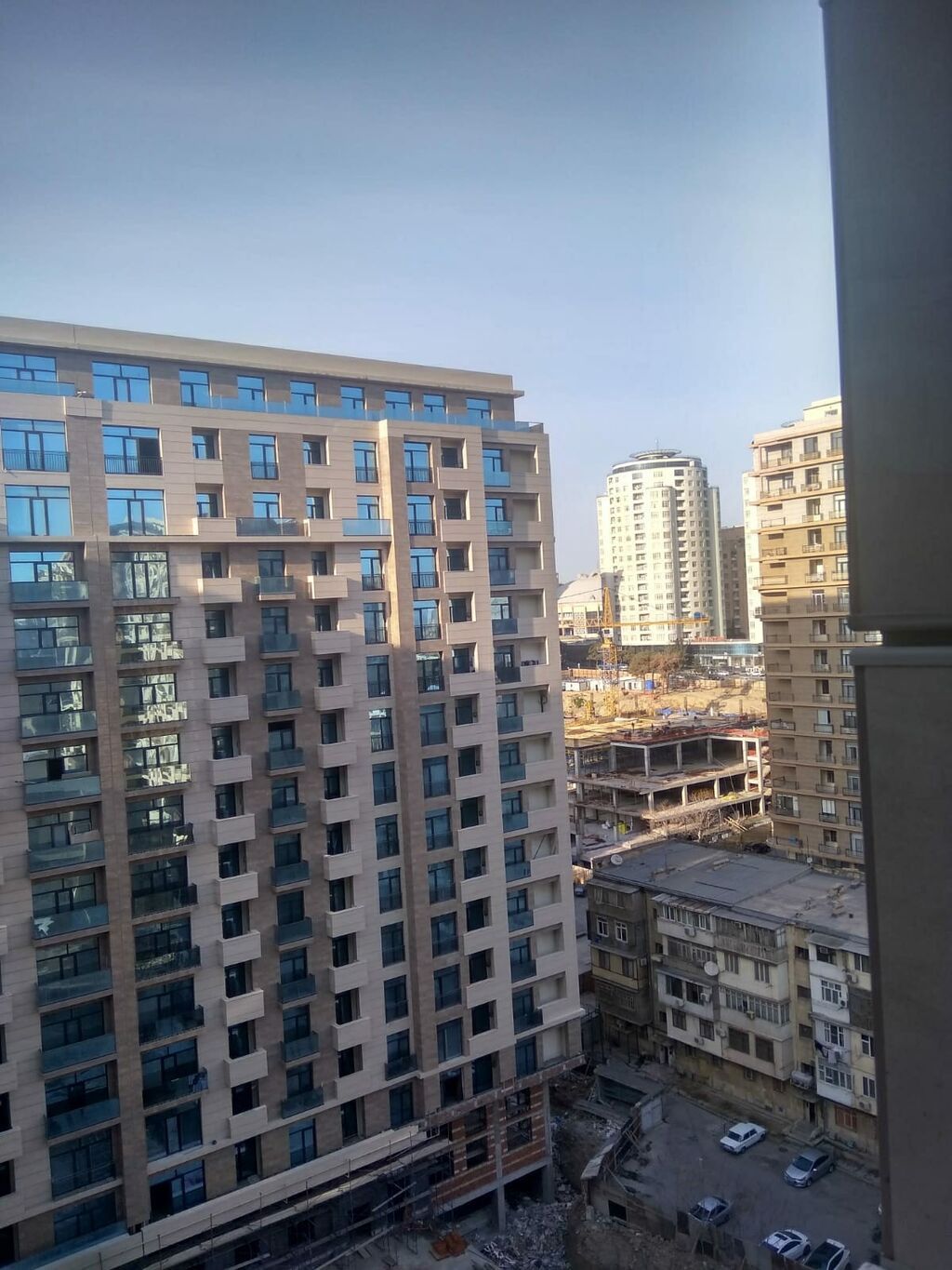 🆘Əmlakçılar Narahat etməsin🆘 Mənzil şəhərin mərkəzində, yeni tikili — Daşınmaz əmlak, Bakı (2)