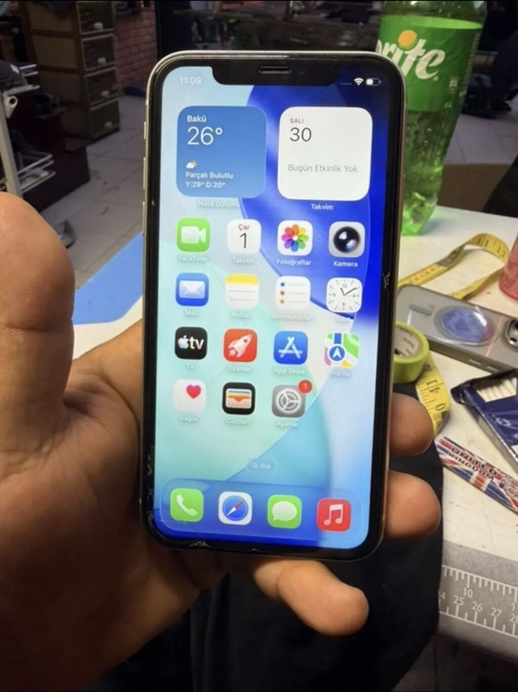 IPhone 11, 128 GB, Zəmanət, Sənədlərlə, Hissə-hissə ödəniş