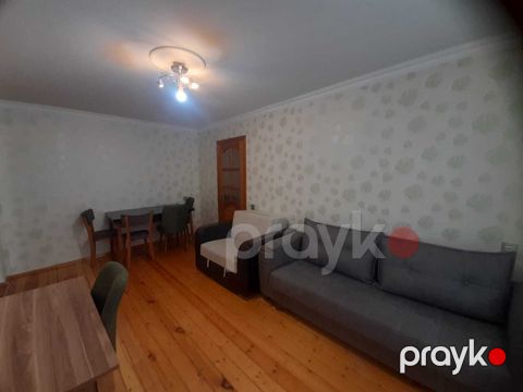 İcarəyə verilir 2 otaqlı köhnə tikili 45 m²