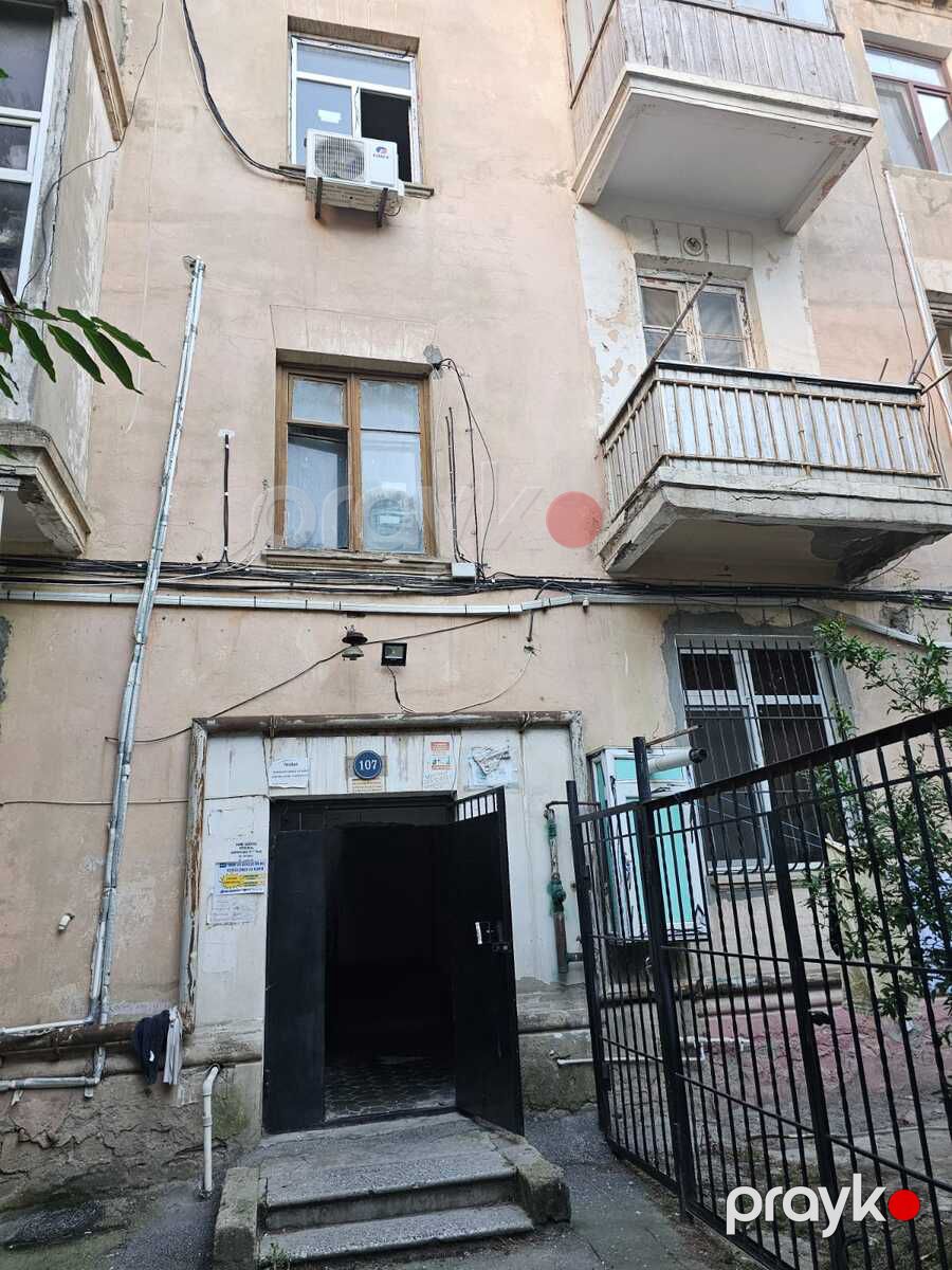 Satılır 3 otaqlı köhnə tikili 85 m² — Mənzil, Bakı (6)