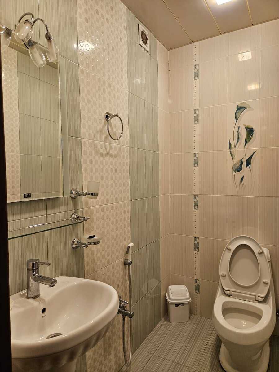 İcarəyə verilir 3 otaqlı yeni tikili 140 m² — Mənzil, Bakı (11)