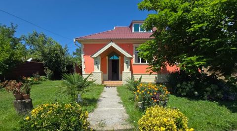 Həyət evi kirayə verilir, Qəbələ r.