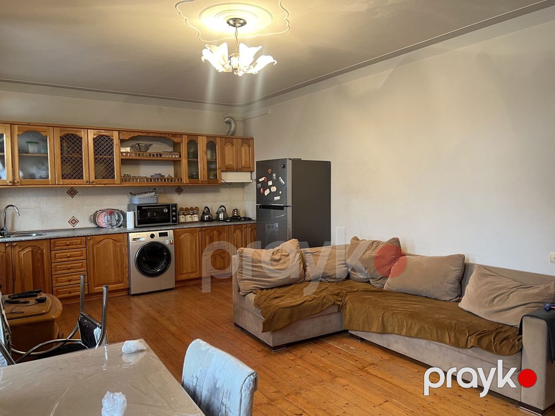 Satılır 5 otaqlı həyət evi/bağ evi 200 m² — Ev, villa, Bakı (8)