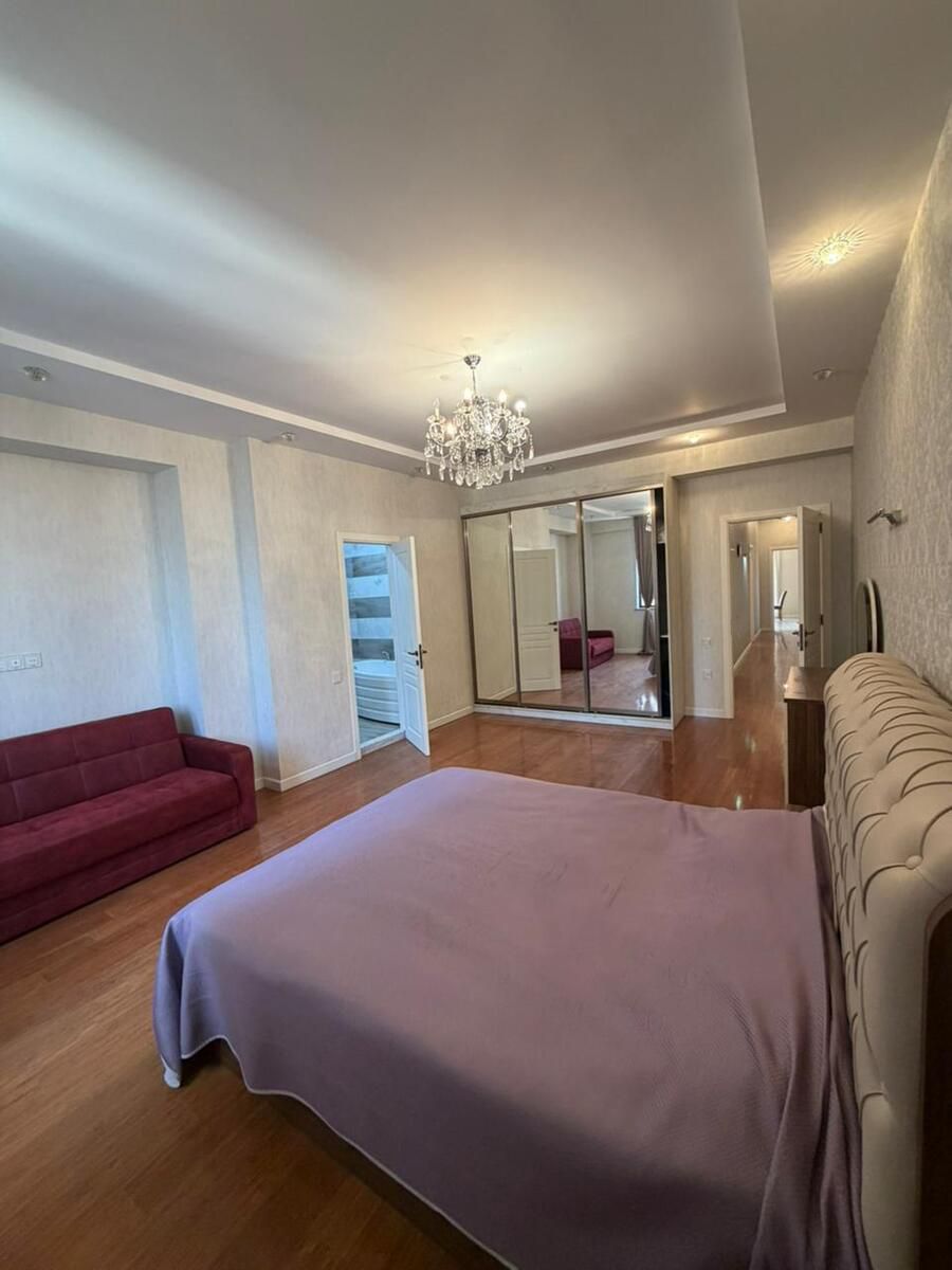 Satılır 4 otaqlı yeni tikili 187 m² — Mənzil, Bakı (7)