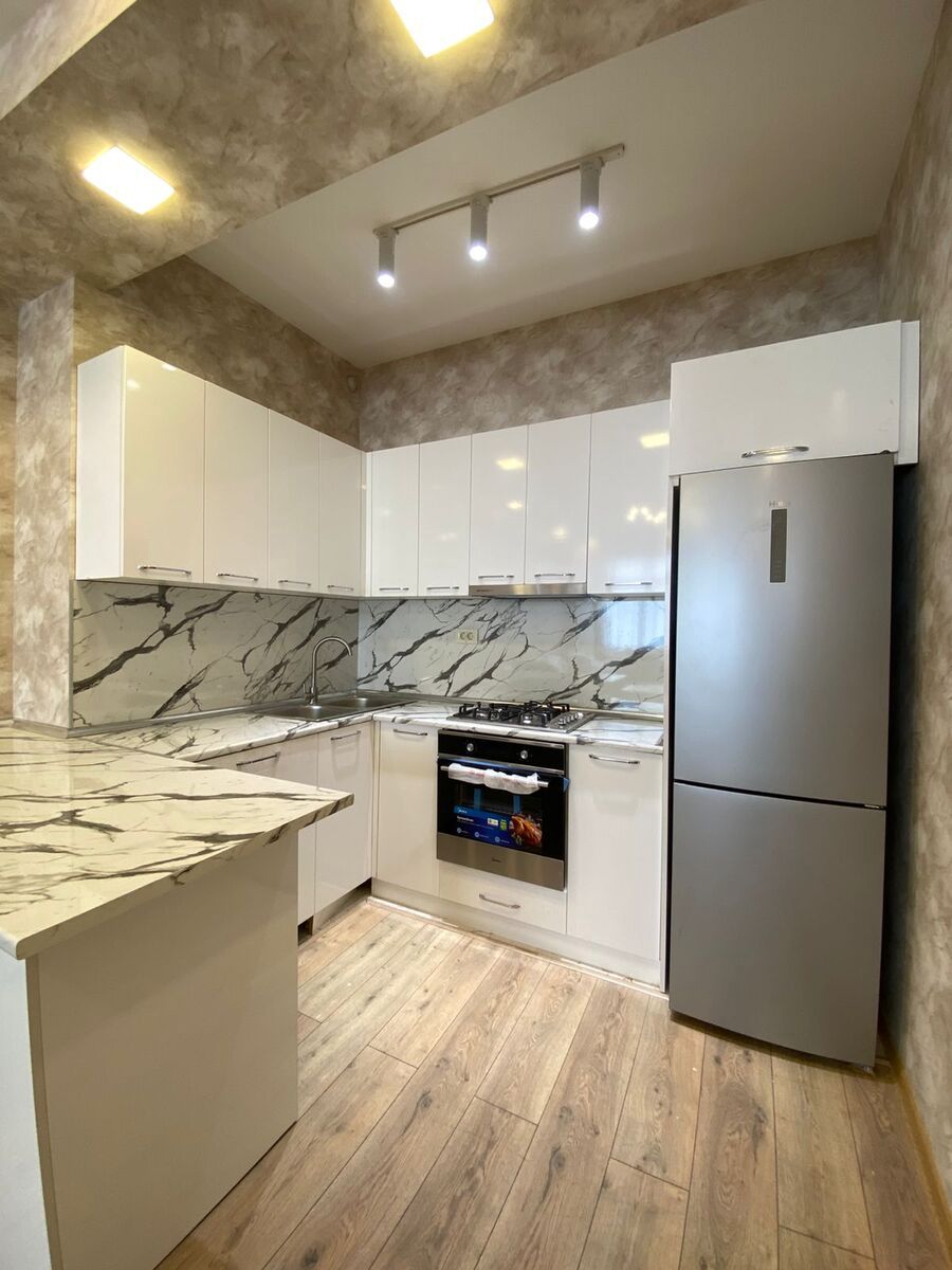 İcarəyə verilir 3 otaqlı yeni tikili 110 m² — Mənzil, Bakı (9)