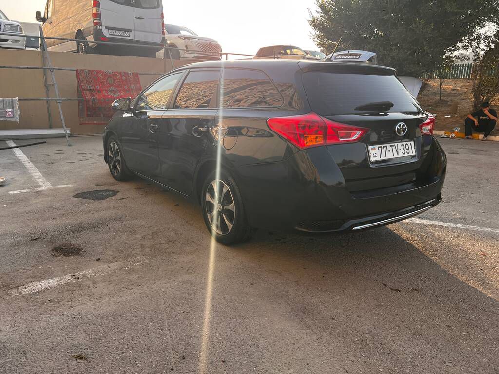 Toyota Auris, 1.4 L, 2014 il, 214 000 km — Avtomobillər, Bakı (5)