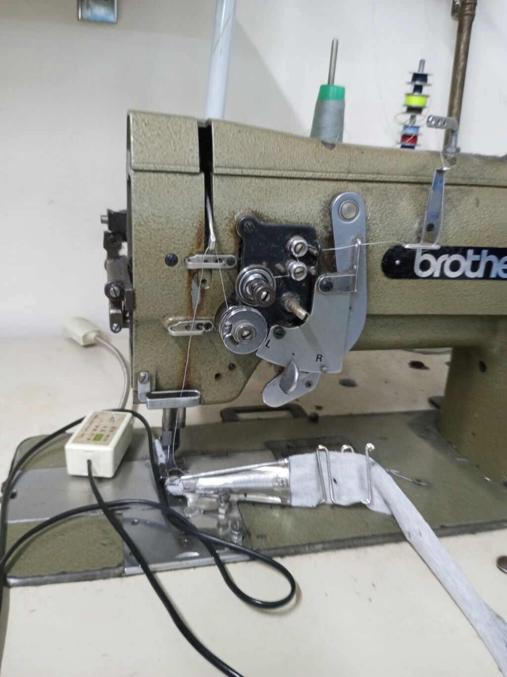 Kant maşını . teze kimidir çox az işlənib . 400 AZN . ünvan — Elektronika, Bakı (2)