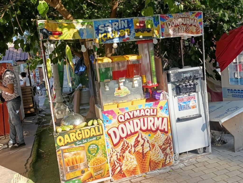Obyekt Xirdalanda Heydər Əliyev adina parkda merkezi daim işlək — Mallar, Xırdalan (5)