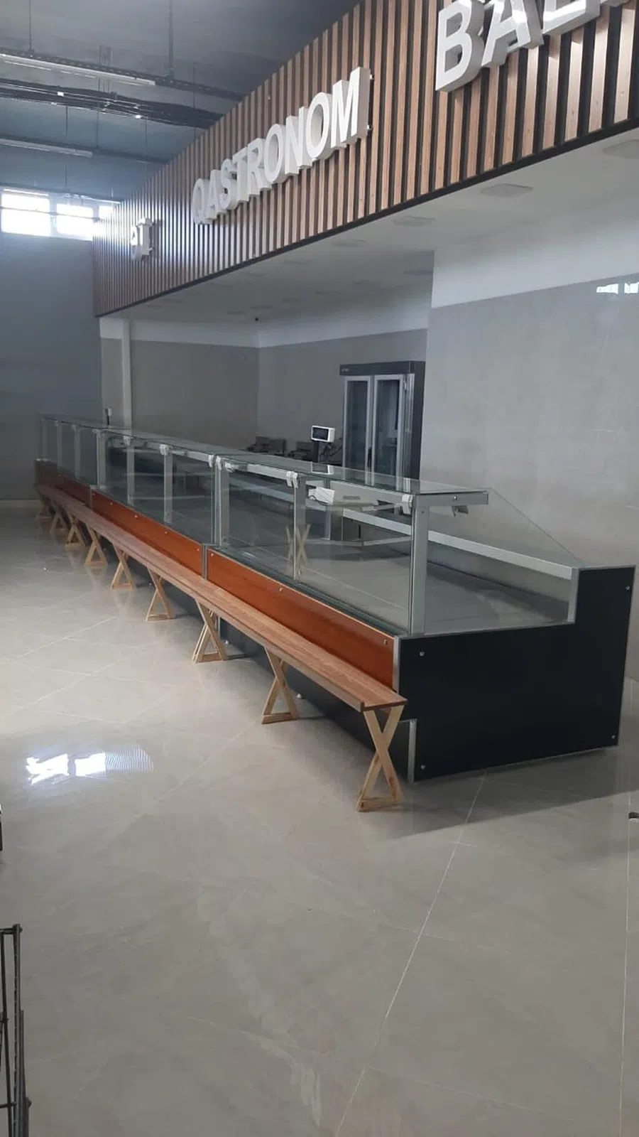 Market üçün Soyuducu Vitrinlər və Avadanlıqlar — Biznes və avadanlıq, Bakı (2)