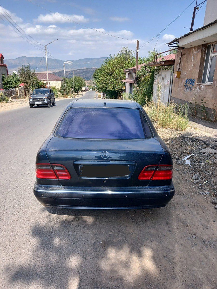 Mercedes E 280, 2000 il — Avtomobillər, Şuşa (3)