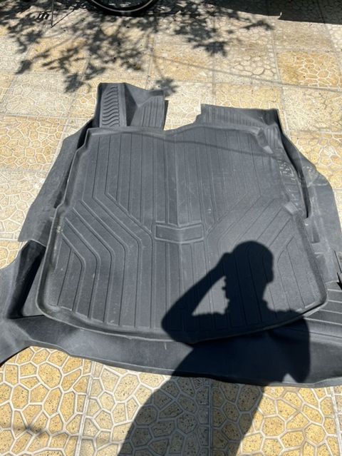 Avtomobil üçün tam ölçülü 3D döşəmə xalça dəsti — qara — Digah